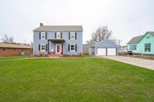 710 Jackson St, PERRY, OK, 73077-3223 | Card Image