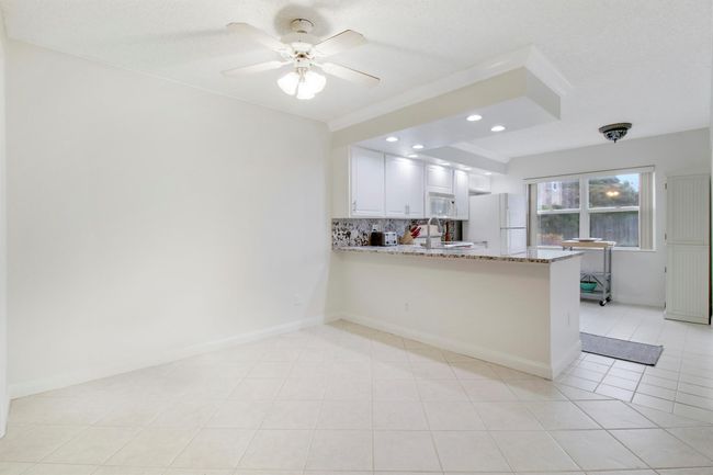 3101 Hayden Ct, Condo with 2 bedrooms, 3 bathrooms and null parking in Boynton Beach FL | Image 5