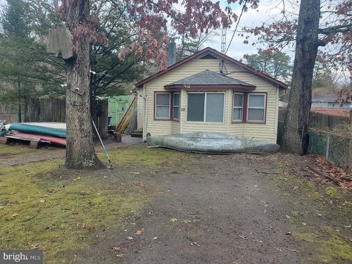 40 Hydrangea St, BROWNS MILLS, NJ, 08015-2530 | Card Image