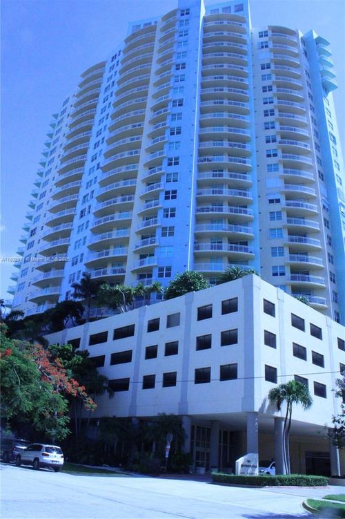 apt-1401-2475 Brickell Ave, Miami, FL, 33129-2481 | Card Image