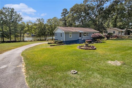 4119 Murray Lake Cir, Forest Park, GA, 30297-3668 | Card Image