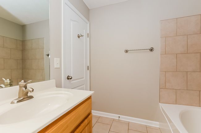 5220 Southfork Blvd, Townhouse with 3 bedrooms, 3 bathrooms and 1 parking in Old Hickory TN | Image 11