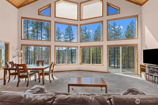 2372 Eagle River Way, House other with 3 bedrooms, 3 bathrooms and 6 parking in Kettle Falls WA | Image 5