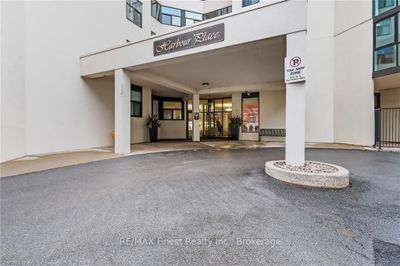 201 - 185 Ontario St, Condo with 2 bedrooms, 2 bathrooms and 1 parking in Kingston ON | Image 3