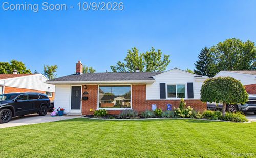 18157 Valade St, Riverview, MI, 48193-7478 | Card Image