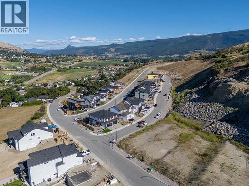 457 Morningview Dr, Coldstream, BC, V1B0B5 | Card Image