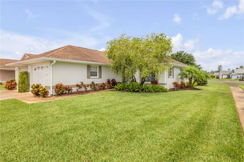 682 Middlebury Loop, NEW SMYRNA BEACH, FL, 32168-2118 | Card Image