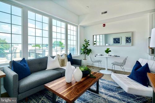 unit-202-1324 Frankford Ave, PHILADELPHIA, PA, 19125-3204 | Card Image