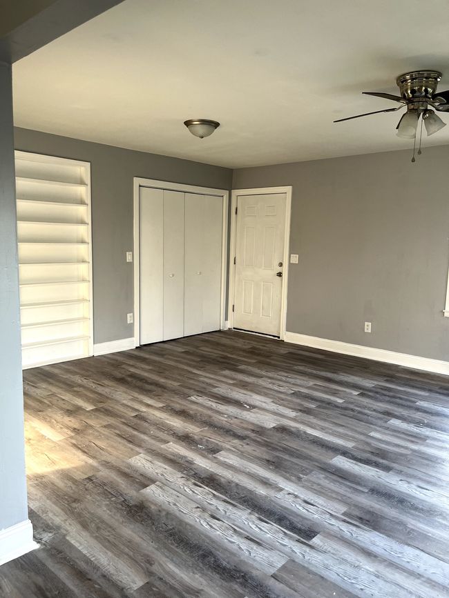Living Room | Image 5