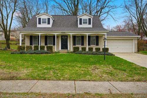 43716 Galway Dr, Northville, MI, 48167-2192 | Card Image