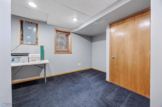Basement Bedroom | Image 34