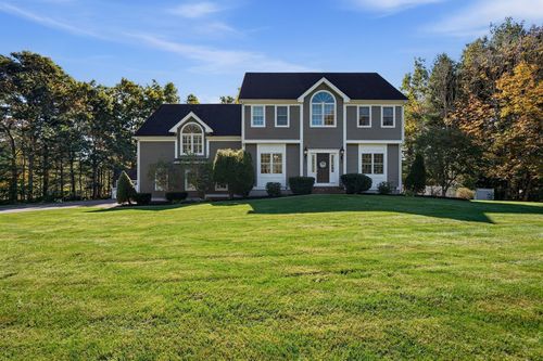 23 Brook St, Raynham, MA, 02767 | Card Image