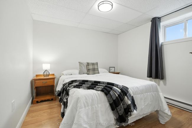 41 Market St, House other with 4 bedrooms, 2 bathrooms and 4 parking in Lisle ON | Image 20