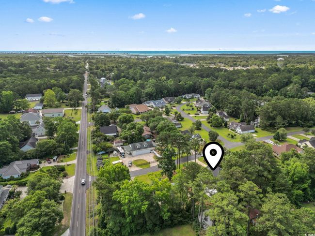 4002 Bayfield Loop, House other with 3 bedrooms, 3 bathrooms and 6 parking in Murrells Inlet SC | Image 37