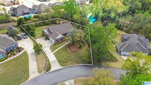 221 Doe Dr, Prattville, AL, 36067-4216 | Card Image