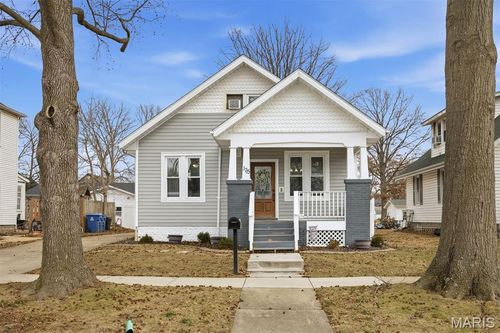 1715 Zschokke St, Highland, IL, 62249-2539 | Card Image