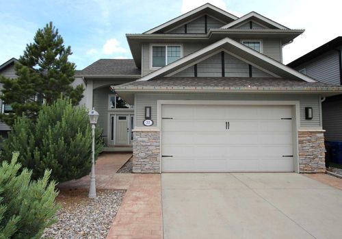 77 Churchill Pl, Blackfalds, AB, T4M0B6 | Card Image