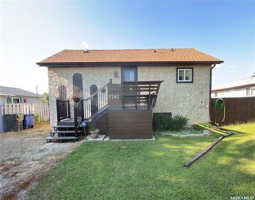 1782 14th St W, Prince Albert, SK, S6V3N8 | Card Image