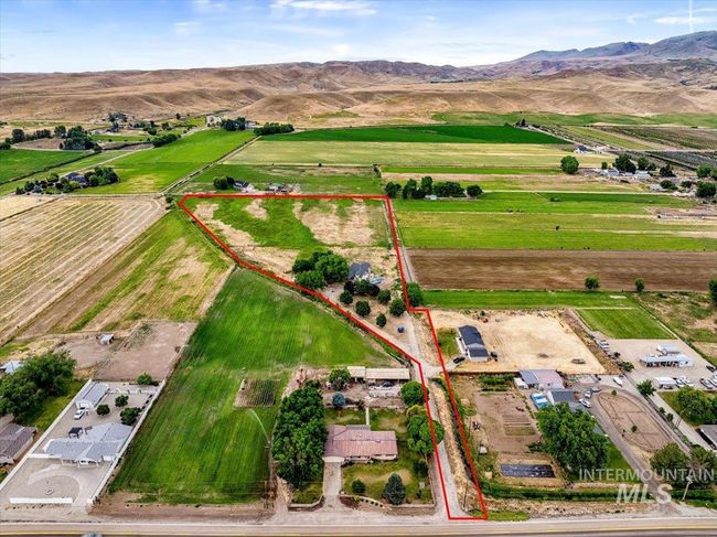 378 E Black Canyon Hwy, House other with 5 bedrooms, 2 bathrooms and null parking in Emmett ID | Image 9