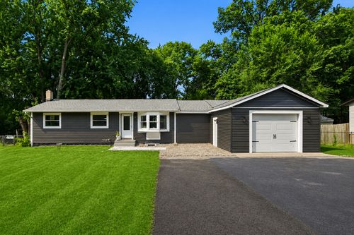 12851 7th Ave N, Zimmerman, MN, 55398-9373 | Card Image