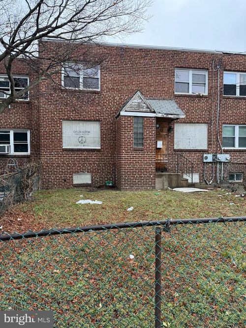 234 Grand Ave, CAMDEN, NJ, 08105-2150 | Card Image