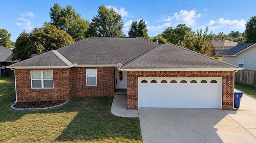 17 Applewood Cir, Cabot, AR, 72023-3978 | Card Image