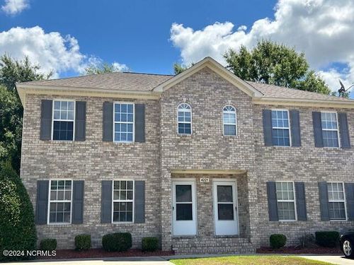 a-4221 Brook Creek Ln, Greenville, NC, 27858-8277 | Card Image