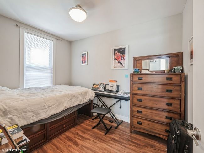 APT-1R - 1305 W Barry Ave, Condo with 2 bedrooms, 1 bathrooms and null parking in CHICAGO IL | Image 5