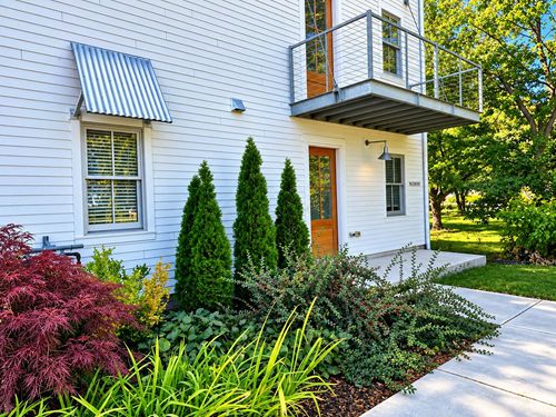 N52W6298 Mill St, Cedarburg, WI, 53012-1803 | Card Image