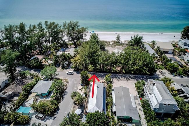 3 - 104 29 Th St, Condo with 2 bedrooms, 2 bathrooms and null parking in Holmes Beach FL | Image 4
