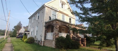 2505 Elyria Ave, Lorain, OH, 44055-1342 | Card Image