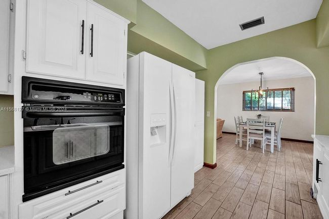 0 - 367 W Riverside Dr, House other with 3 bedrooms, 2 bathrooms and null parking in Tequesta FL | Image 7