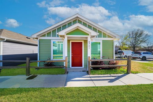 8741 Cottage Creek Drive, Fort Worth, TX, 76123 | Card Image