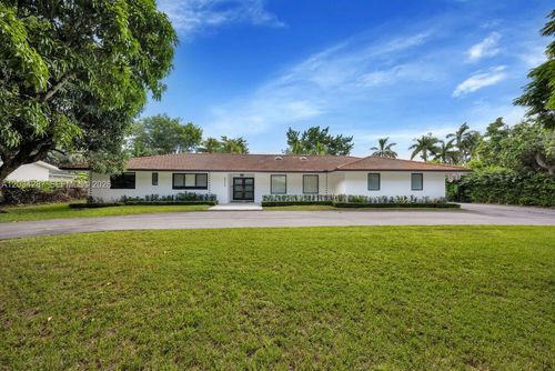 6860 Sw 99th Ter, Pinecrest, FL, 33156-3066 | Card Image