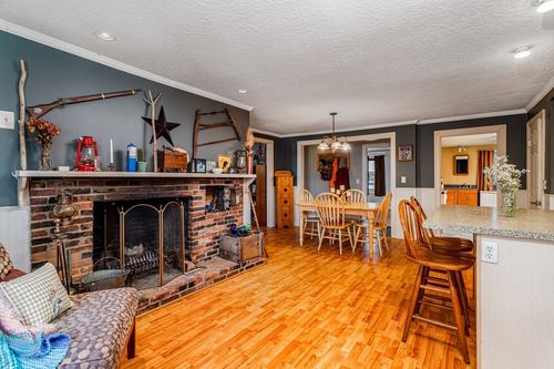 12 Main St, Greenville, NH, 03048 | Card Image