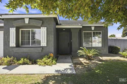 4703 Pikes Peak Ln, Bakersfield, CA, 93311 | Card Image