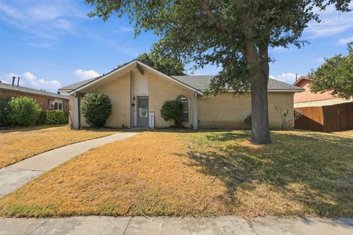 1444 Applegate Dr, Lewisville, TX, 75067-3304 | Card Image