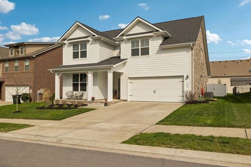 237 Griffin Ln, Gallatin, TN, 37066-2275 | Card Image