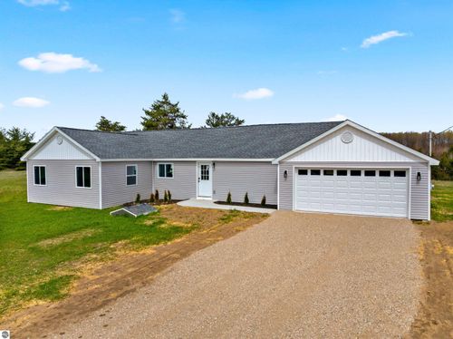 5568 S Us-131, Mancelona, MI, 49659 | Card Image