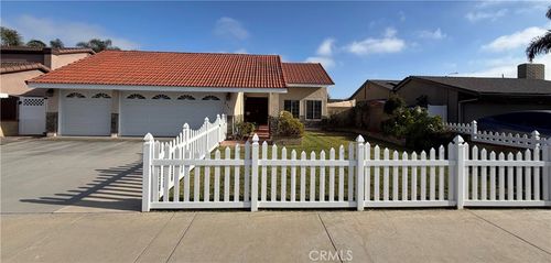 8552 Doremere, Huntington Beach, CA, 92646 | Card Image