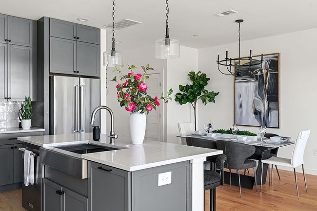 B - 8003 Gault St, Condo with 3 bedrooms, 4 bathrooms and 2 parking in Austin TX | Image 23