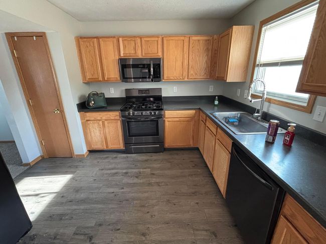 469 Lilyfield Ln, House other with 3 bedrooms, 3 bathrooms and null parking in Galloway OH | Image 4