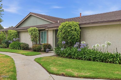 664 Holly Ave, Oxnard, CA, 93036-1932 | Card Image