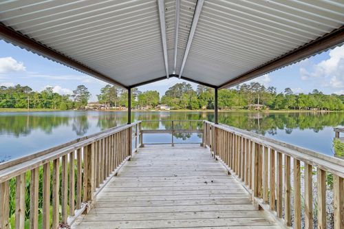 403 E Lake Dr, Livingston, TX, 77351-6014 | Card Image