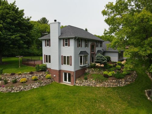 936 Broken Bow Court, Delafield, WI, 53018 | Card Image