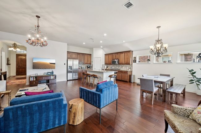 1404 Freesia Dr, House other with 3 bedrooms, 2 bathrooms and null parking in Little Elm TX | Image 9
