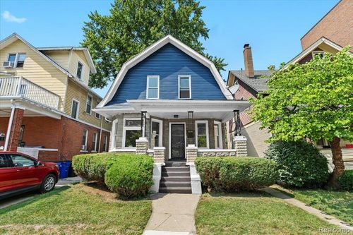 1174 Seward St, Detroit, MI, 48202-2309 | Card Image