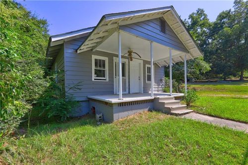 120 Caraker Ave, Milledgeville, GA, 31061-3916 | Card Image