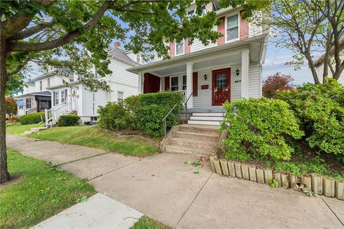 527 Welty St, Greensburg, PA, 15601-4013 | Card Image
