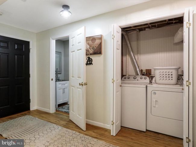 317 Locustdale Loop, House other with 3 bedrooms, 3 bathrooms and null parking in SHENANDOAH VA | Image 28
